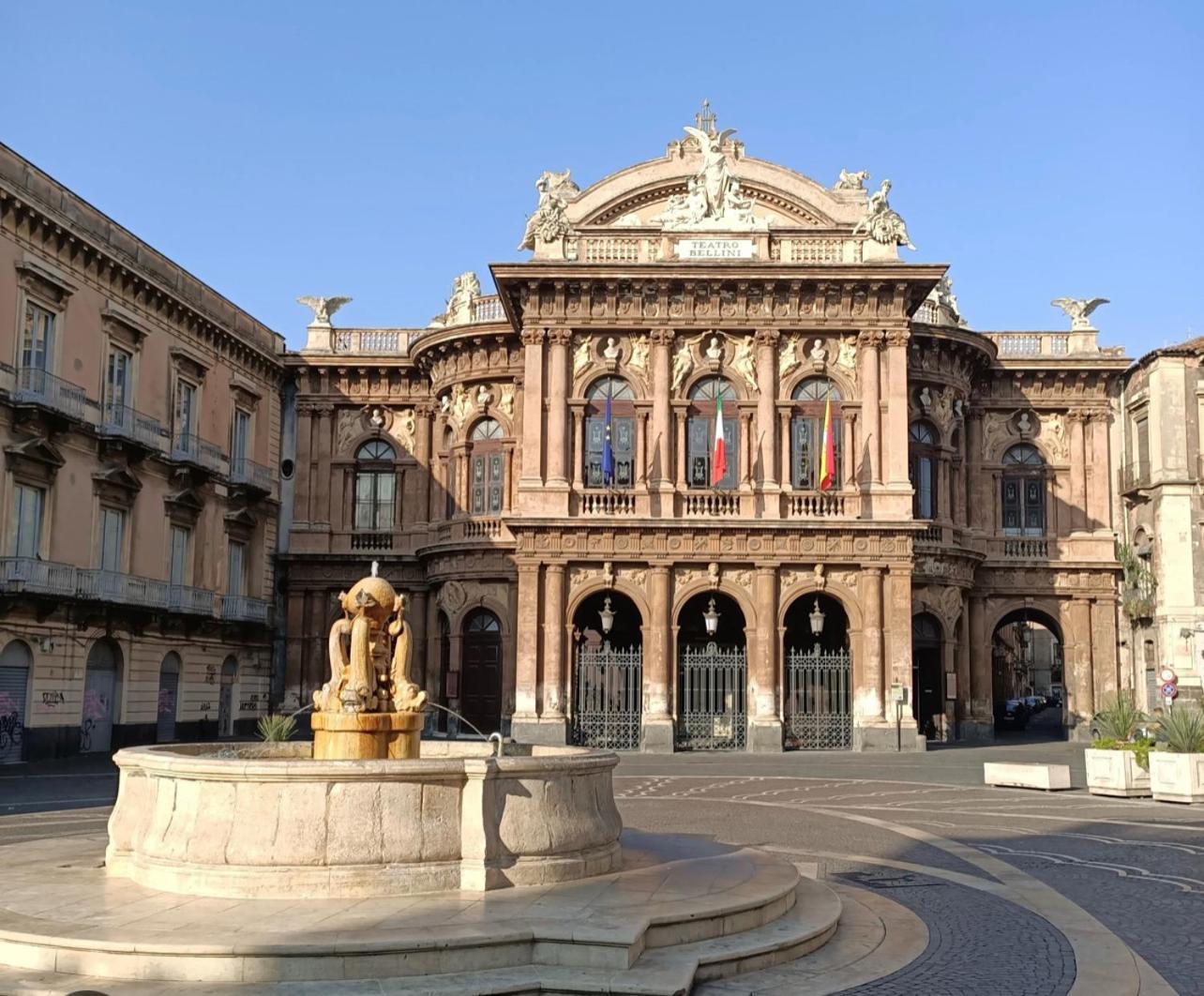 Ferienwohnung Wonderful Teatro Massimo Bellini Catania Exterior foto